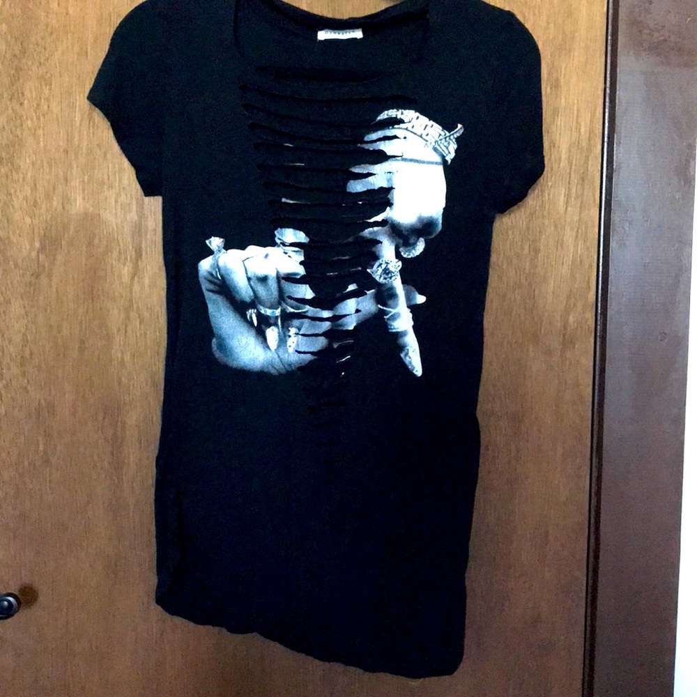 T-shirt and jeans outfit bundle